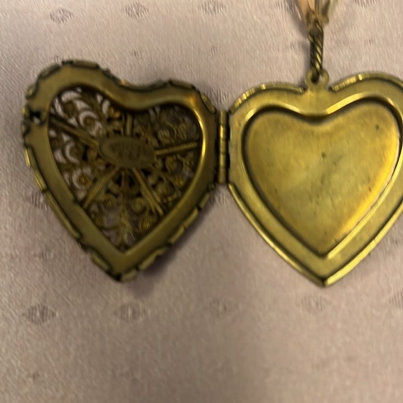 Lizpaialios Heart Locket Pendant 36” Chain W Crystals Brass no clasp Tye it - Picture 3 of 7